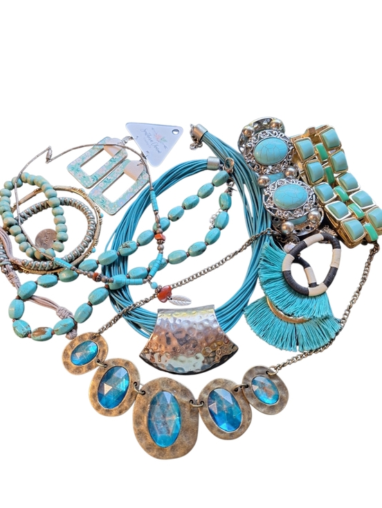 Southern Charm Jewelry - Turquoise & Silver BLUE Fashion Jewelry Ensemble Necklaces EARRINGS BRACELETS